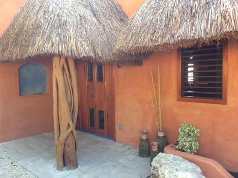 Our lovely entrance. I looking for a bench.